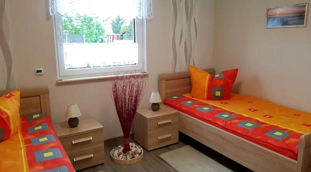Ferienwohnung Ilsenhof Konigsbruck Exteriör bild